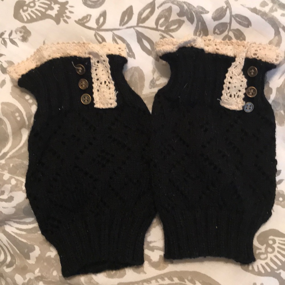 Boot socks I’m black and cream lace